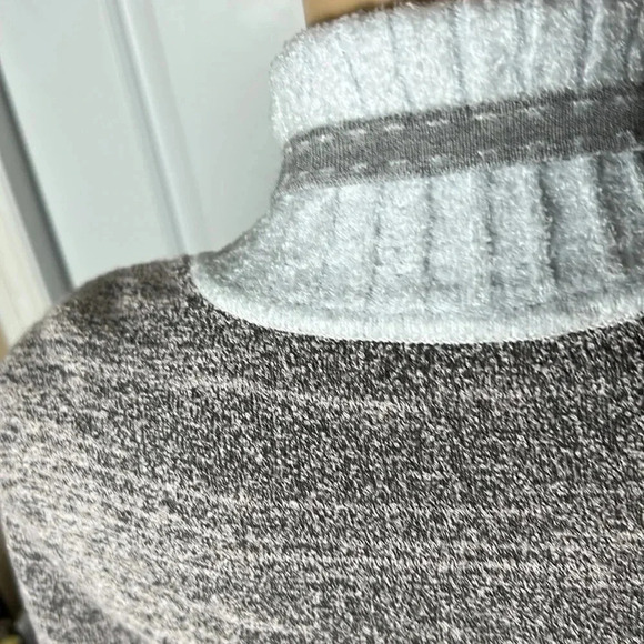 LE GRENIER, sweater ,colorblock striped,asymmetrical button decor, like new - Picture 11 of 16